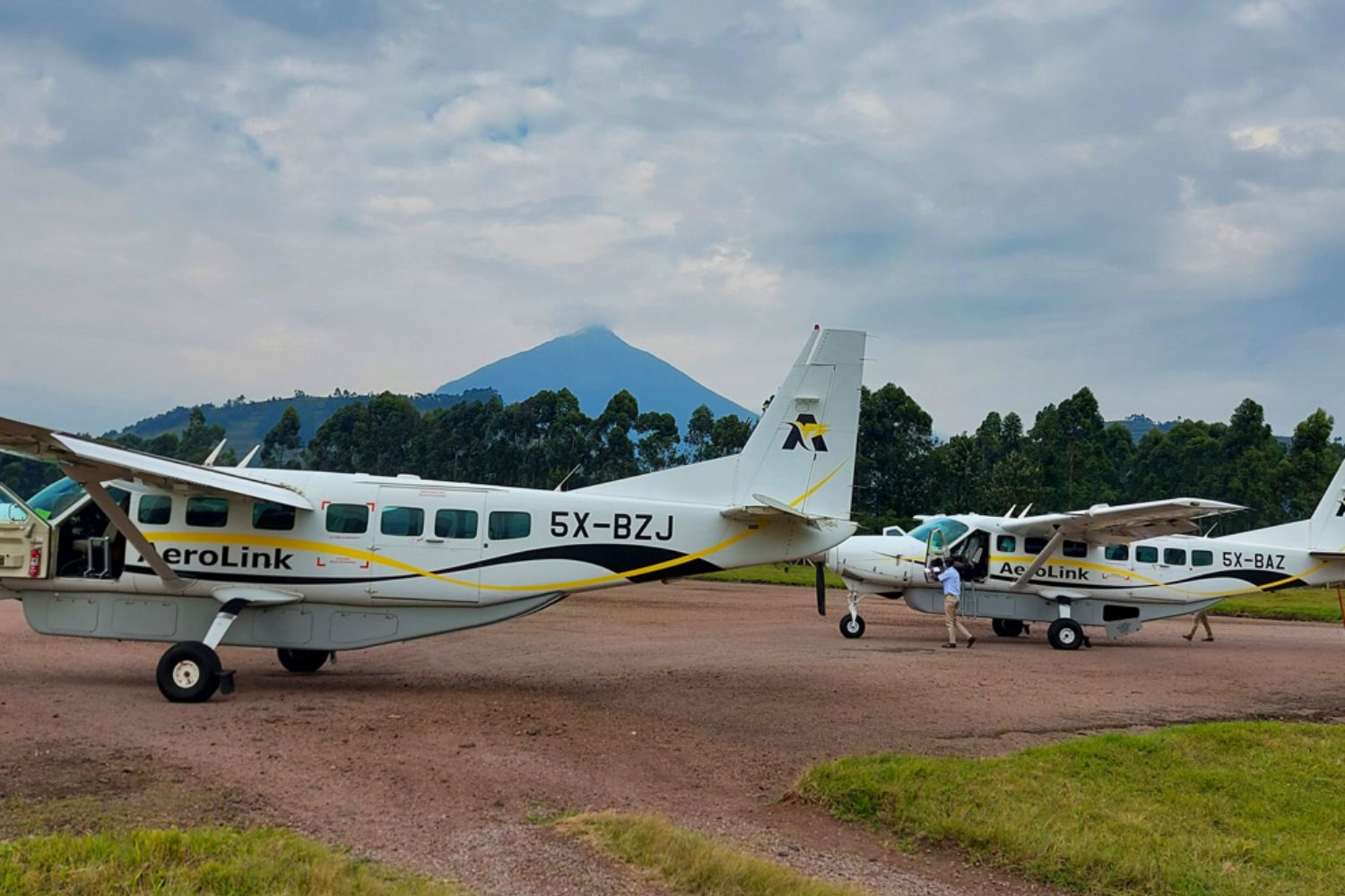 9-Day Fly-In Safari Holiday Package