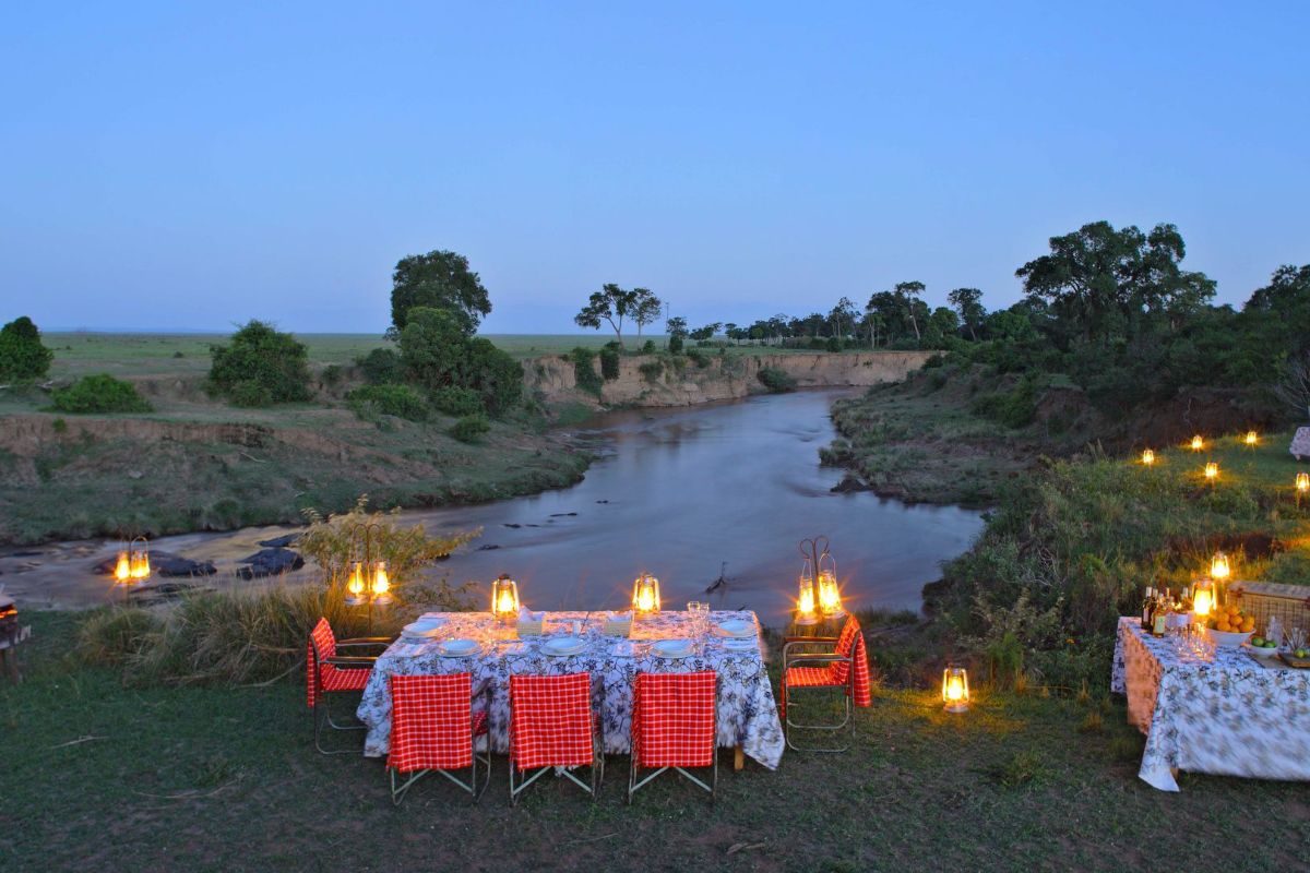 What to Expect on a Safari in Africa- Bush breakfast