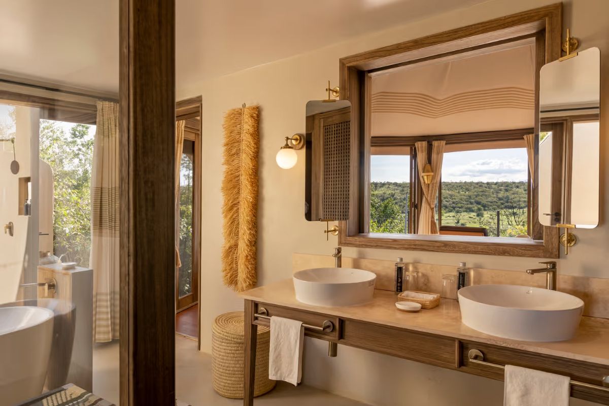 top 10 safari lodges in masai mara- Ol Seki Hemingway's Mara Camp