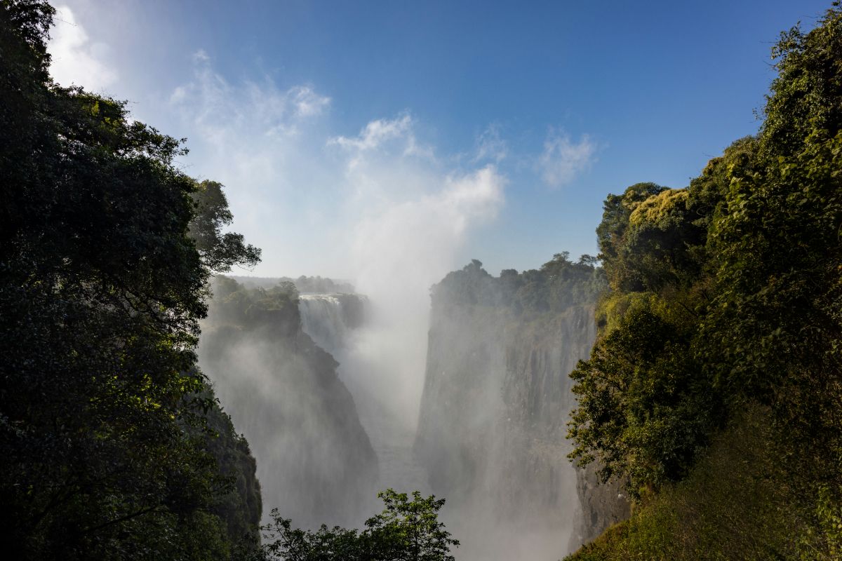 10-Day Gorilla Safari, Masai Mara and Victoria Falls